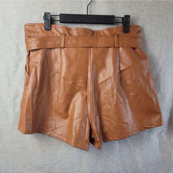 NWT- ALTAR'D STATE Faux Leather Shorts - Picture 6 of 11
